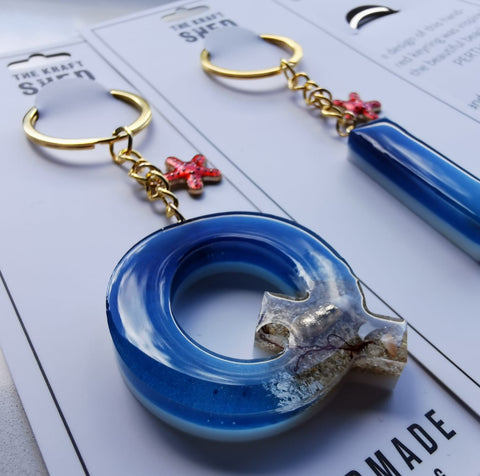 Beach Themed Alphabet Keyring with Gold accents